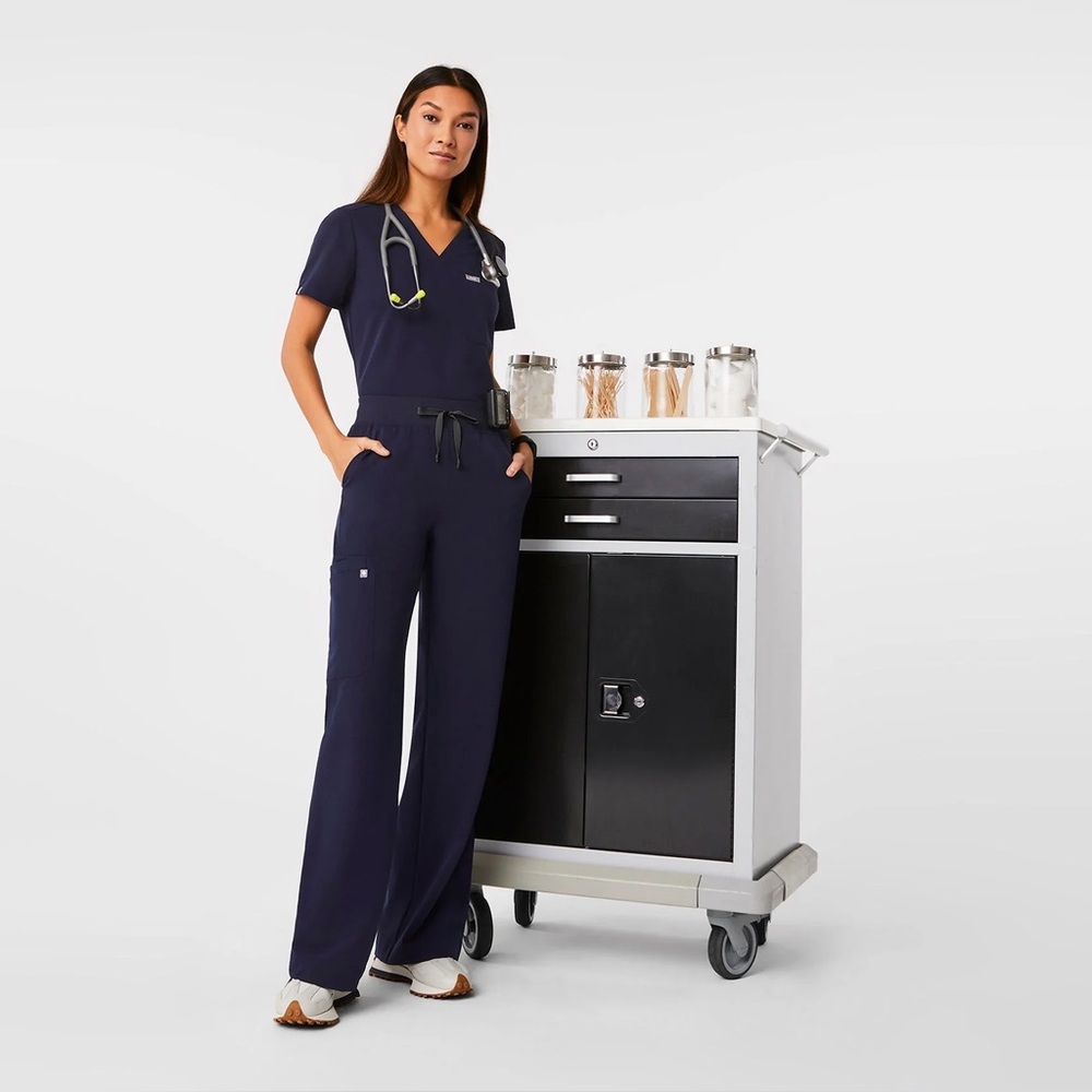 Navy figs “THE SET” scrubs